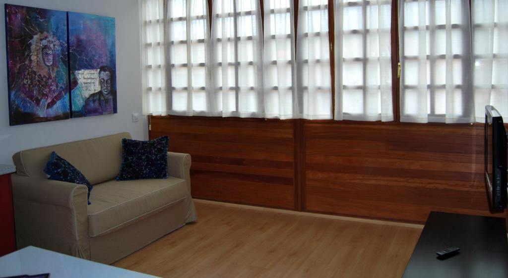 Apartamentos Plaza Mayor Llanes Quarto foto