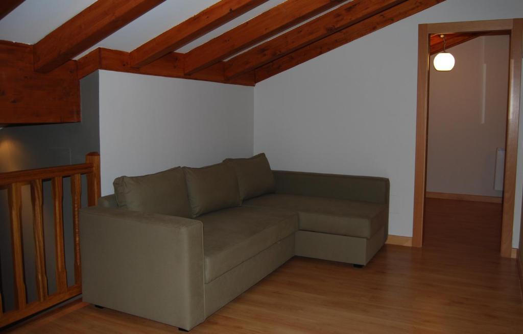 Apartamentos Plaza Mayor Llanes Quarto foto
