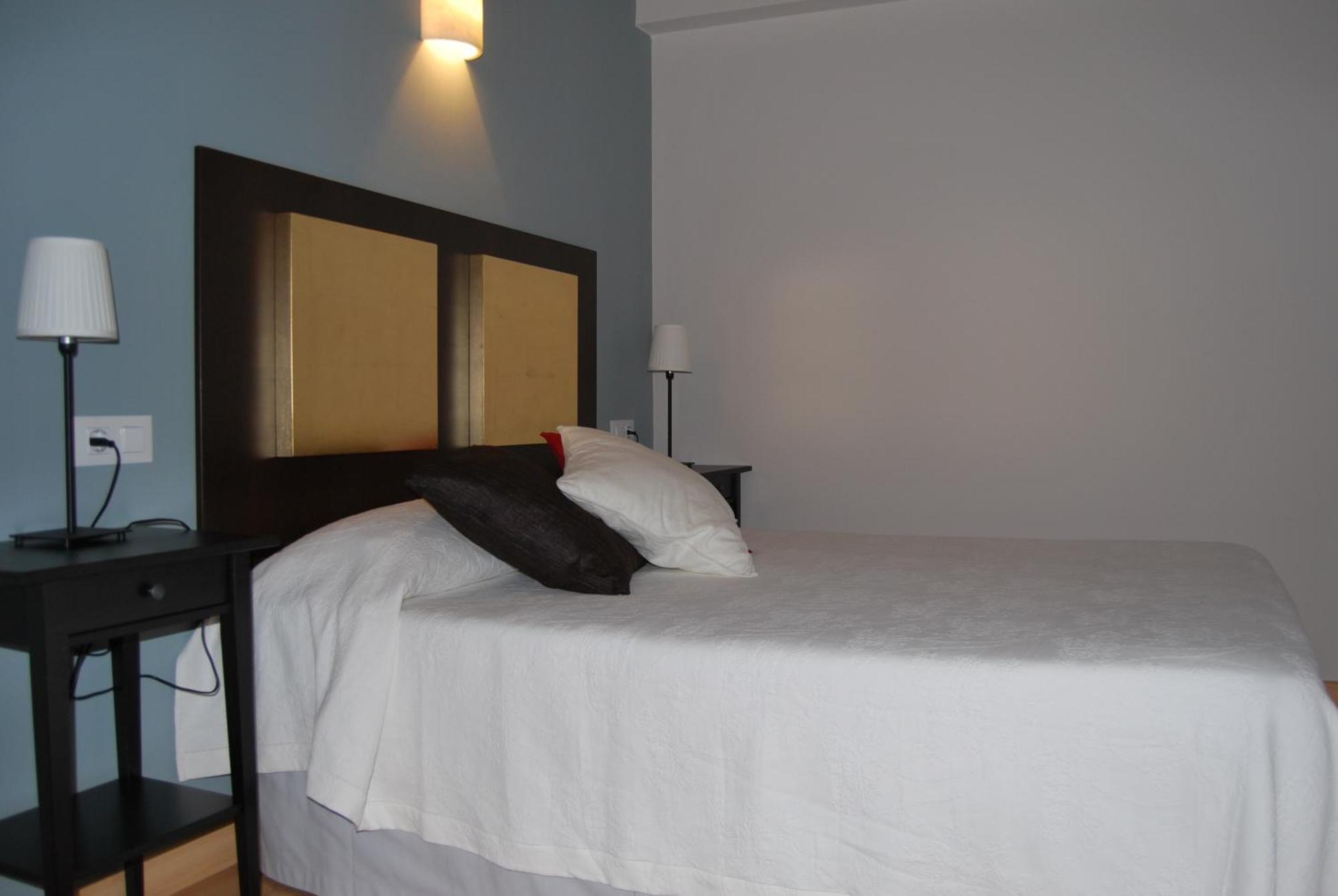 Apartamentos Plaza Mayor Llanes Exterior foto